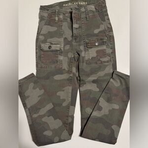 American eagle camo cargo skinny jeans 0 high rise jegging
